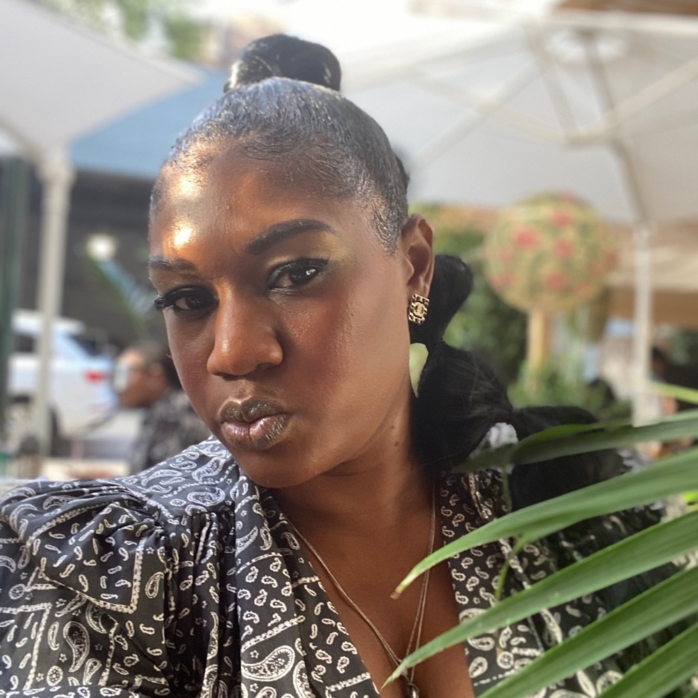 Meet your Posher, Meagan